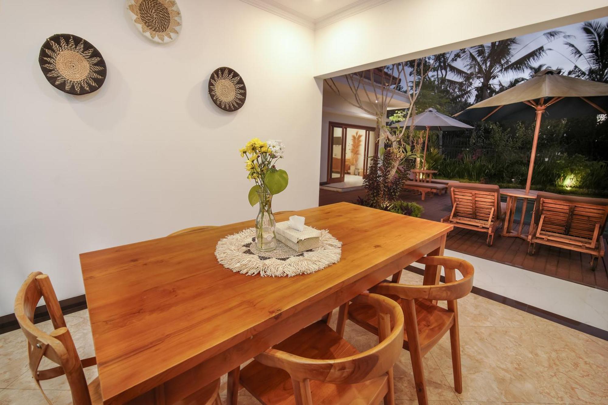 Titian Dewi Villa Ubud - 3 Bedroom Private Villa Close To Cretya Day Club เตกากาลัง ภายนอก รูปภาพ